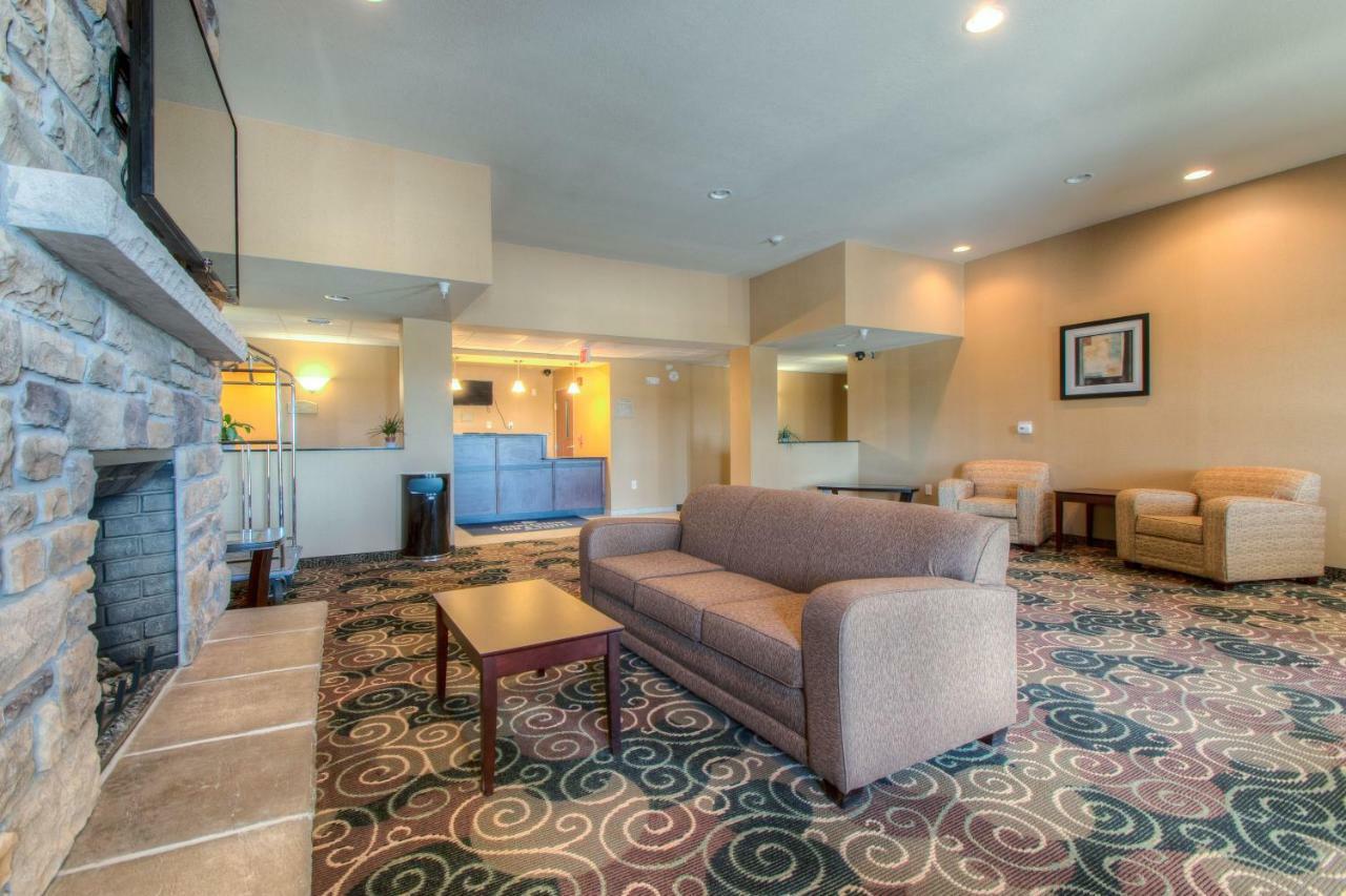 Cobblestone Inn & Suites - Wray Екстериор снимка