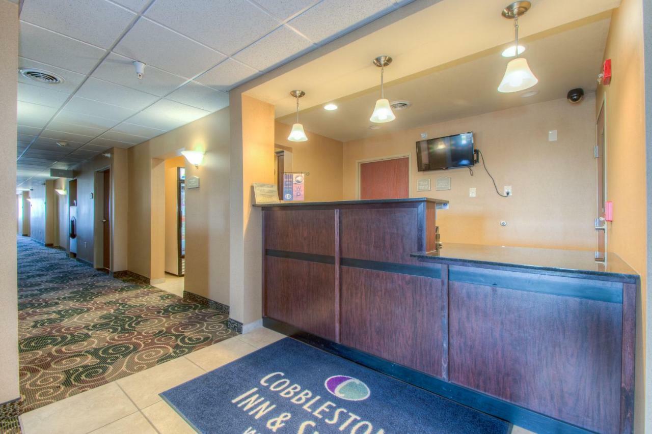 Cobblestone Inn & Suites - Wray Екстериор снимка